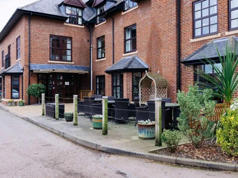 Mulberry Court in York, England photo 1