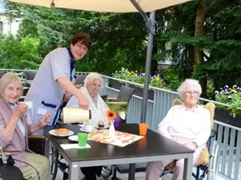 Caritas-Altenzentrum St. Suitbertus - Pflegeheim in Wuppertal, Nordrhein-Westfalen photo 3