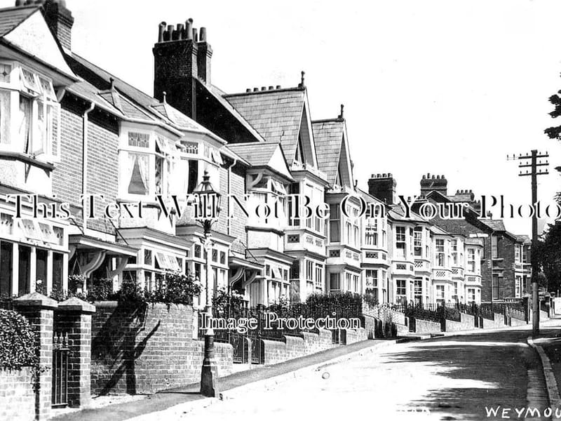 Old Castle Road - Assisted Living in Weymouth, England photo 2