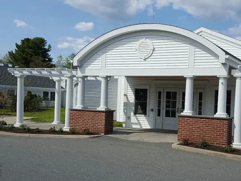 Ross Manor - Nursing Home in Bangor, ME photo 2