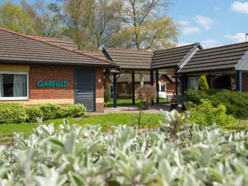Garfield House Care Home - Nursing Home in Rochdale, England photo 2