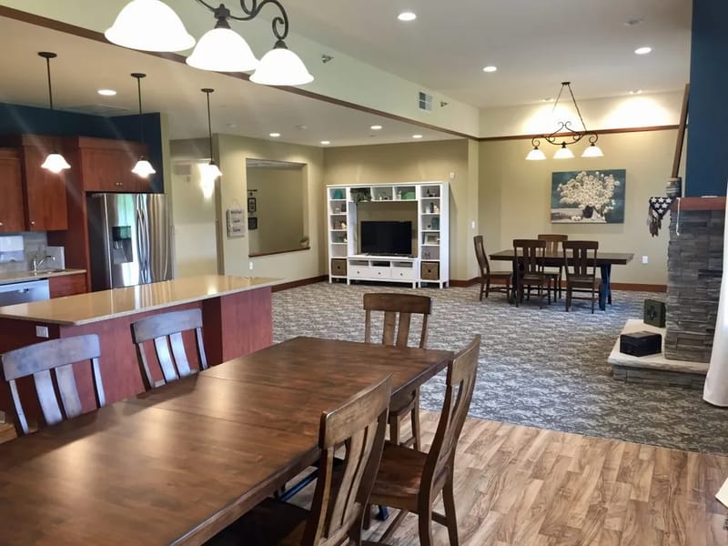 Cherrywood Of St. Cloud 1030 — Assisted Living, St. Cloud, MN · photo 3