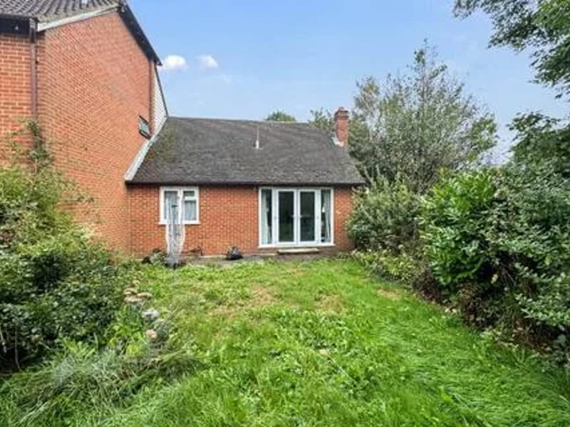 Cedar Bungalows - Assisted Living in Ashford, England photo 1