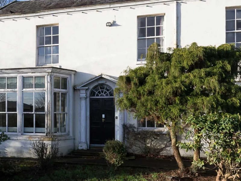 Daisy Bank House in Manchester, England photo 3