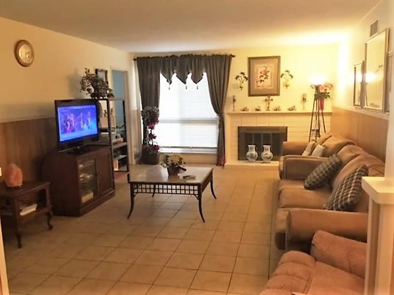 Amethyst Care Home @ Virginia - Assisted Living in Anaheim, CA photo 3