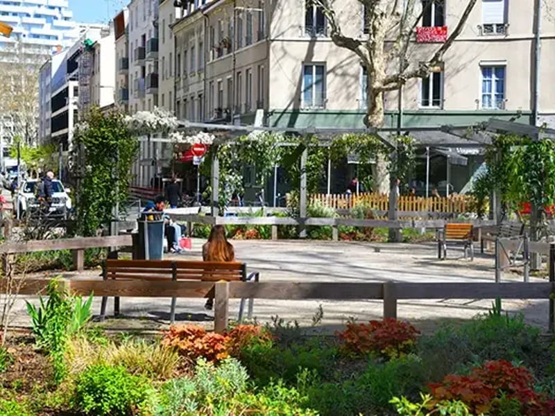 RESIDENCE DANTON - Maison de Retraite in LYON, Auvergne-Rhône-Alpes photo 1