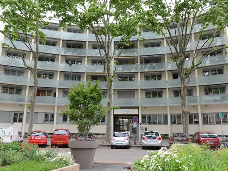 RESIDENCE DANTON - Maison de Retraite in LYON, Auvergne-Rhône-Alpes photo 2