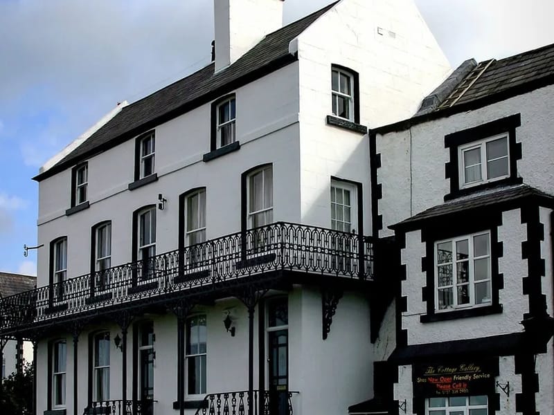 Parkgate Road in Coventry, England photo 2