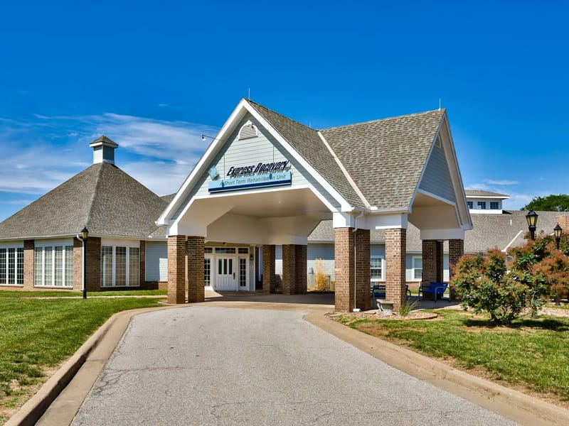 Maple Grove Wellness & Rehabilitation — Nursing Home, Fenton, MO · photo 1