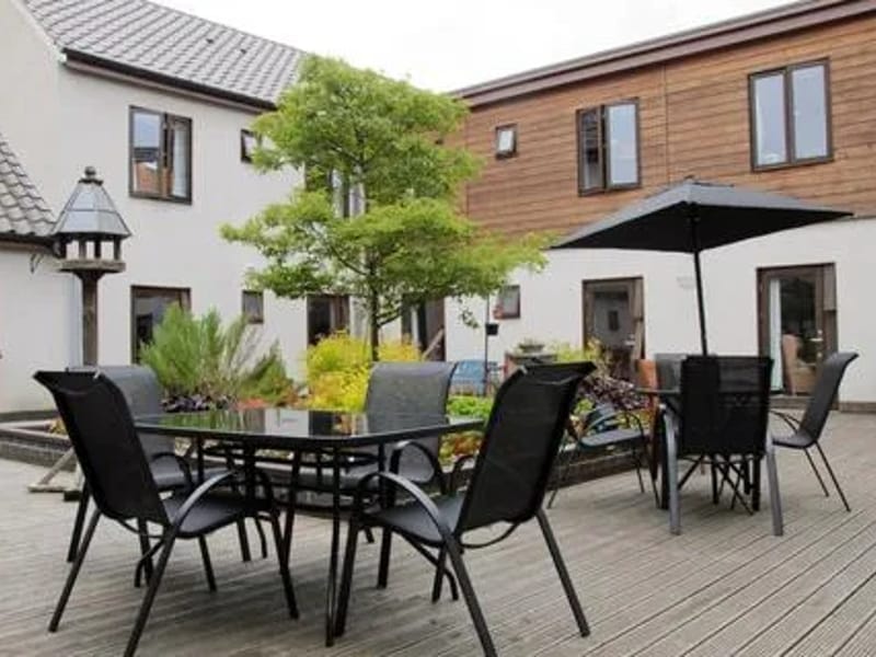 The Leonard Elms Care Home in Bristol, England photo 2