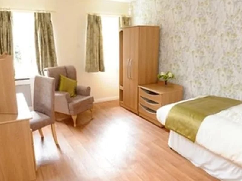 Norwood House - Assisted Living in Scunthorpe, England photo 3