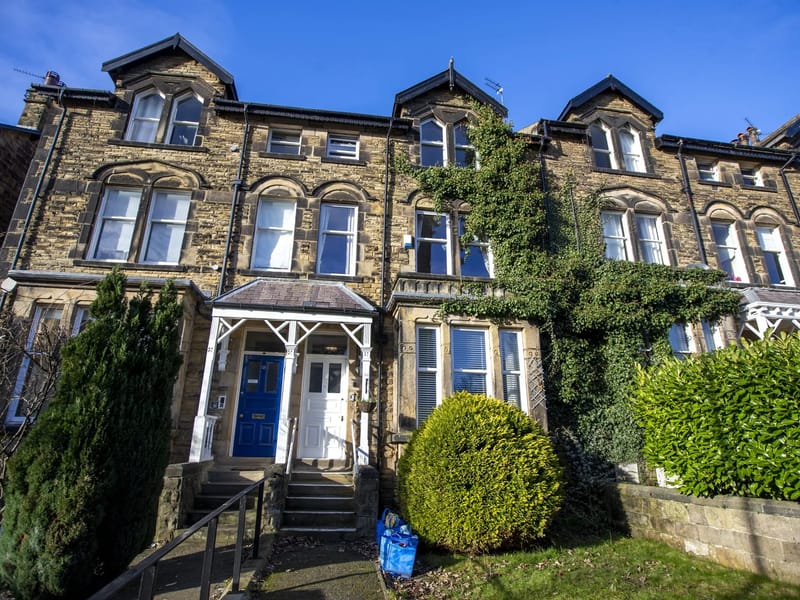 61 Kings Road Harrogate - Assisted Living in Harrogate, England photo 2