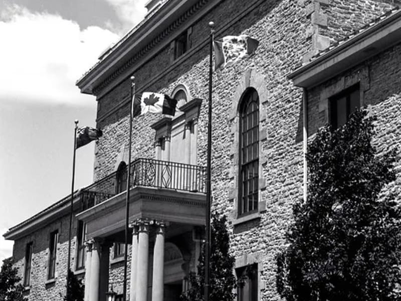 Ontario Court in Peterborough, England photo 3