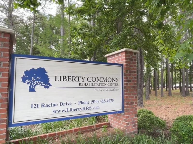 Liberty Commons Rehabilitation Center - Nursing Home in Wilmington, NC photo 2