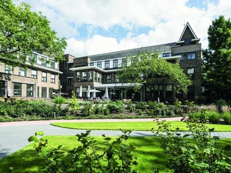 Aafje Ben Oude Nijhuis - Verpleeghuis in Rotterdam, Zuid-Holland photo 1