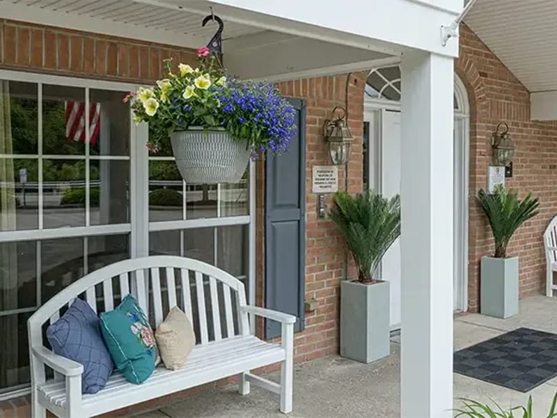 Arden Courts (Anderson) - Assisted Living in Cincinnati, OH photo 1