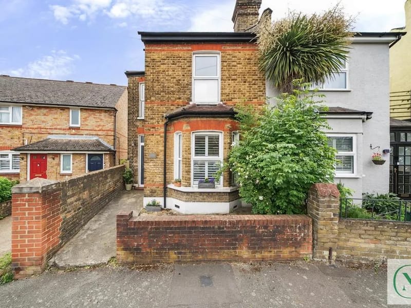 Oval Residential Home - Nursing Home in Croydon, England photo 2