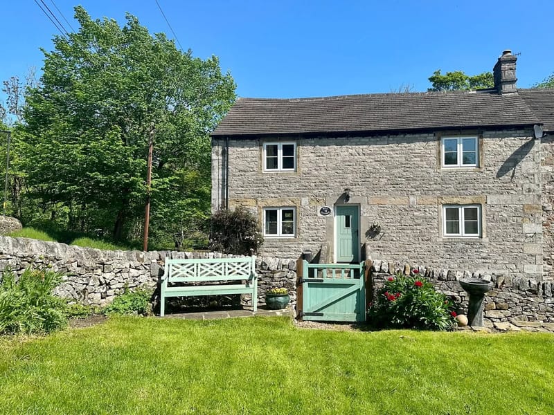Mill Cottage in Dudley, England photo 2