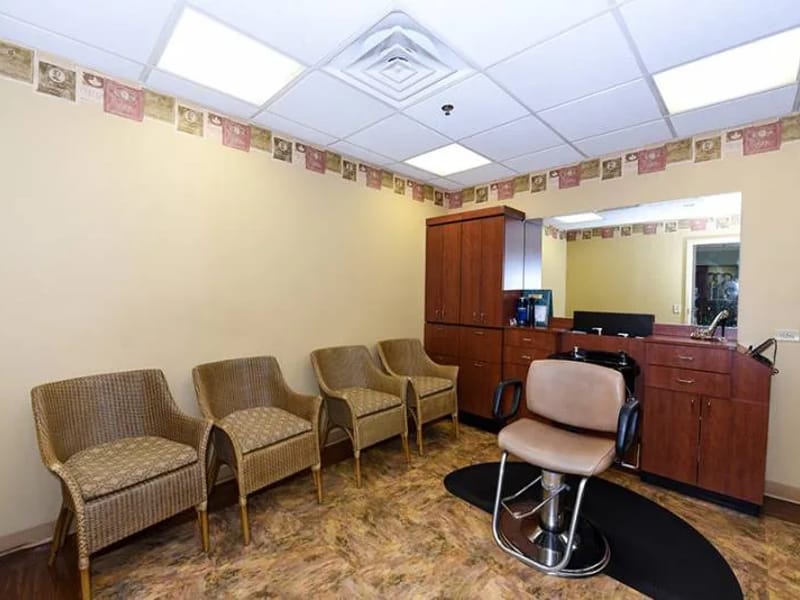 Trevecca Center for Rehabilitation and Healing LLC - Nursing Home in Nashville, TN photo 3