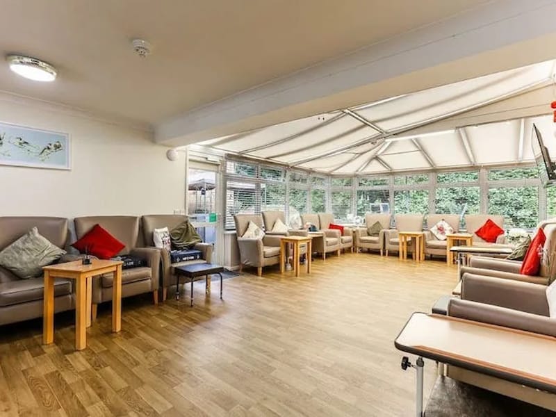 The Cedars Care Home in Ashford, England photo 3