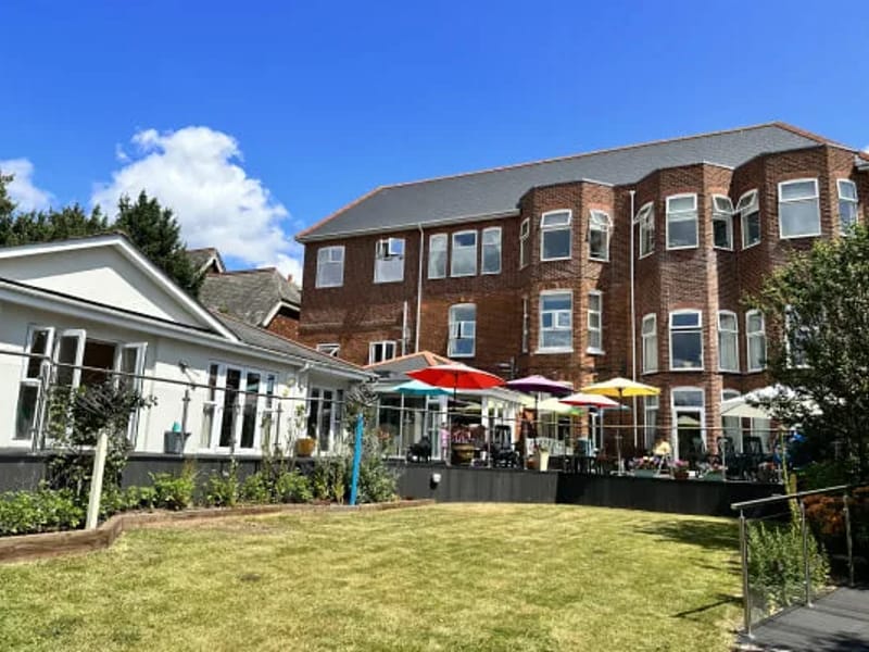 Manor Lodge Care Home - Assisted Living in Exmouth, England photo 2