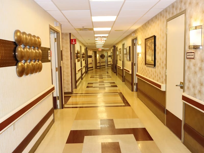 Arnold Walter Nursing Home - Nursing Home in Hazlet, NJ photo 3