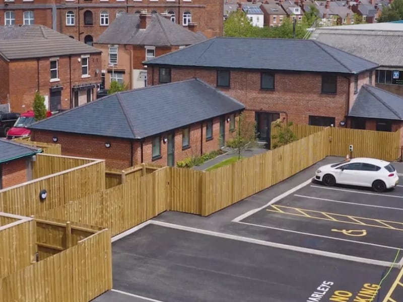 EMH Supported Living 4 - Assisted Living in Chesterfield, England photo 2