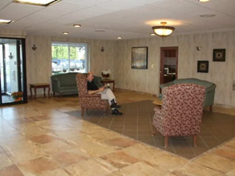 Four Seasons Nursing Center of Westland - Nursing Home in Westland, MI photo 2