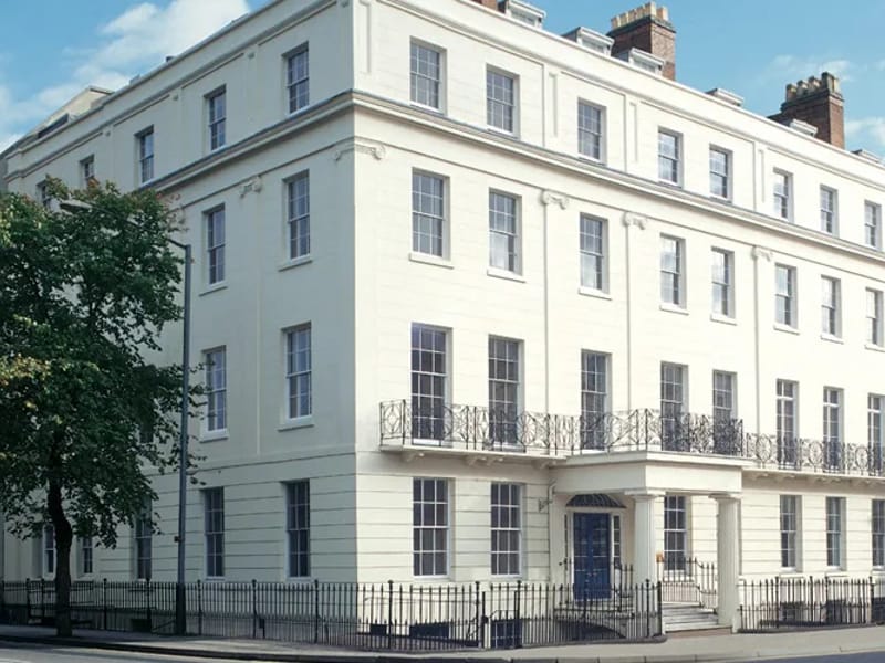 Beddoe Court - Assisted Living in Leamington Spa, England photo 2