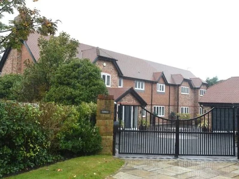 Mayfield Court in Liverpool, England photo 2