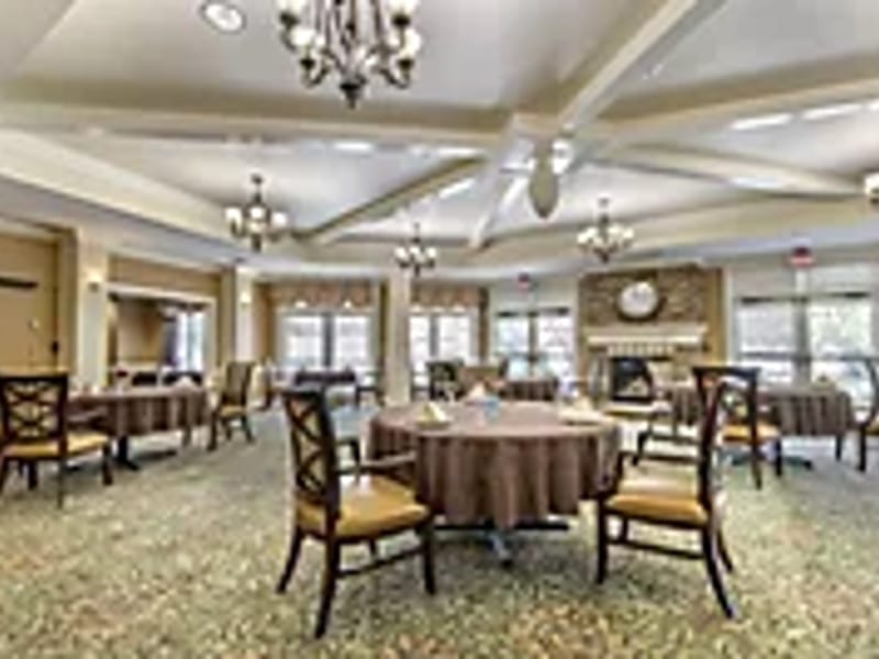 Brookdale Greenwood - Assisted Living in Greenwood, SC photo 2