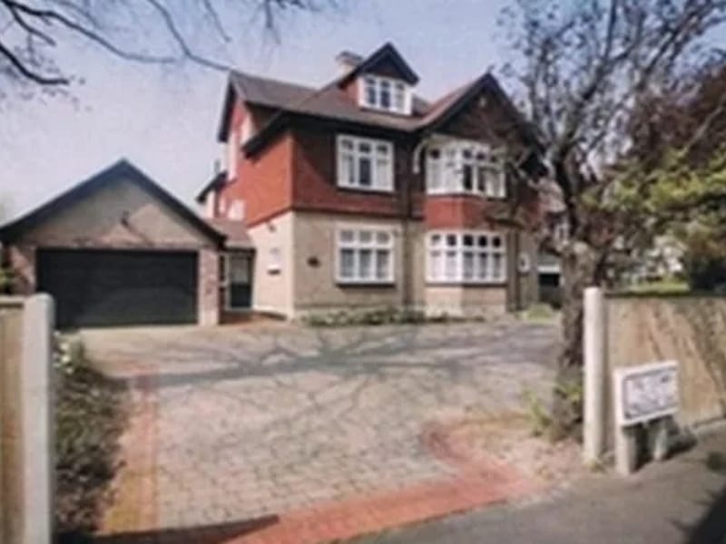 Hylton House - Nursing Home in Sutton, England photo 1