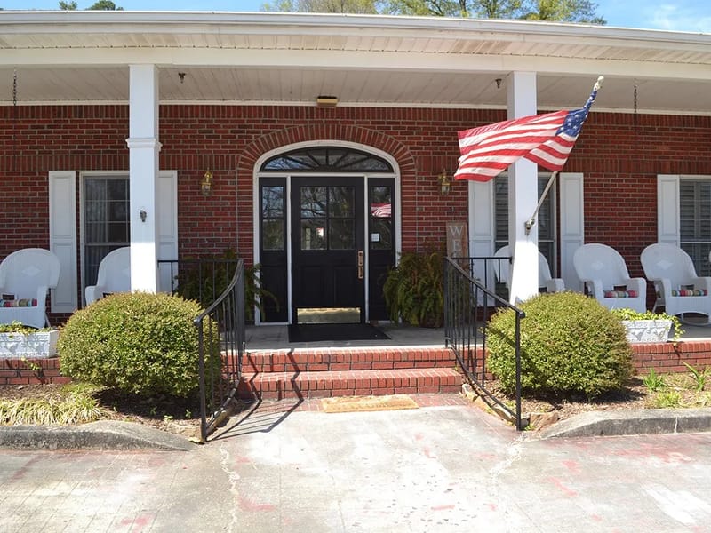 Tlc Nursing Center — Nursing Home, Oneonta, AL · photo 2