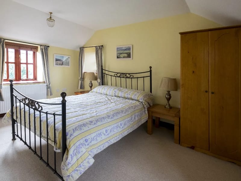 Cherry Tree Cottage in Nottingham, England photo 2