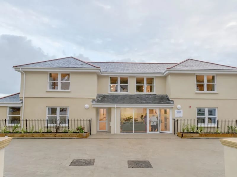 Primrose House - Assisted Living in Farnborough, England photo 1