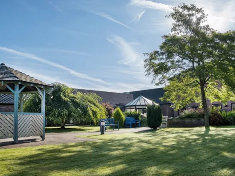 Windsor House - Nursing Home in Oswestry, England photo 3