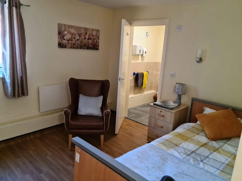 Eagle House in Sheffield, England photo 1