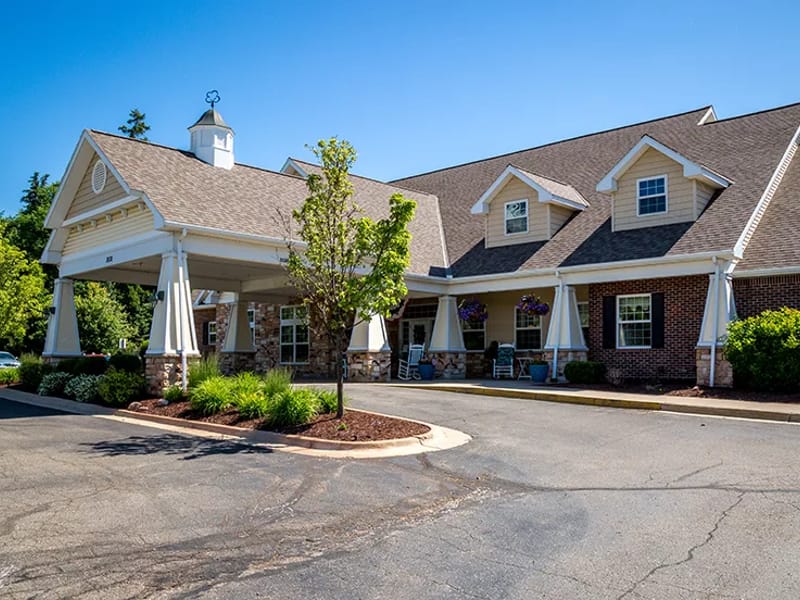 Crawfordsville Bickford Cottage Llc - Assisted Living in Crawfordsville, IN photo 2