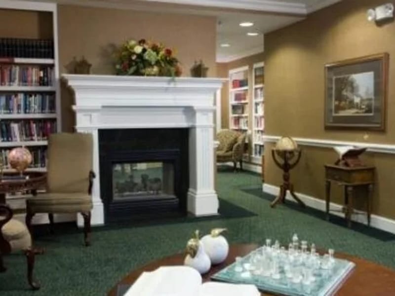 Aberdeen Village - Assisted Living in Olathe, KS photo 2