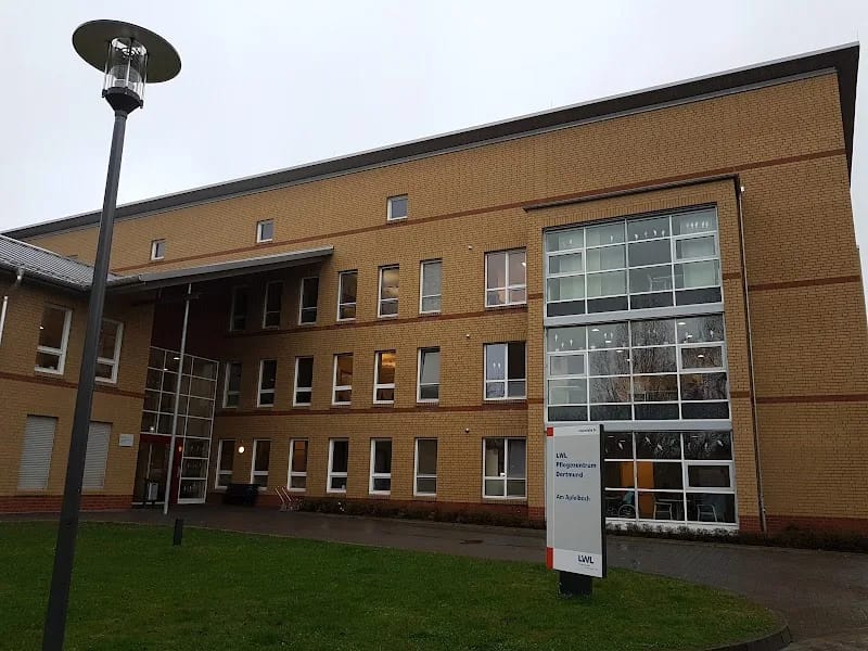 LWL-Pflegezentrum Dortmund Am Apfelbach - Pflegeheim in Dortmund, Nordrhein-Westfalen photo 6