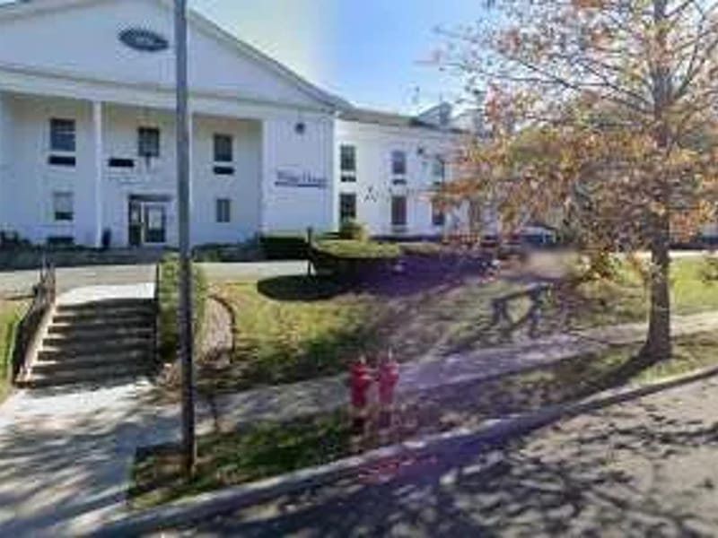 The White House Nursing Home - Nursing Home in Jarrow, England photo 2