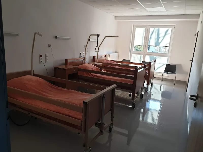 Caring - Treatment and Rehabilitation Medicine - Dom pomocy społecznej in Poznań, Poznań photo 8