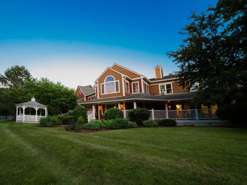 Allen Harbor Senior Living - Assisted Living in South Burlington, VT photo 2