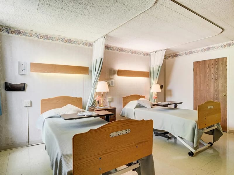 Ivy Park Post Acute — Nursing Home, Pittsburgh, PA · photo 3
