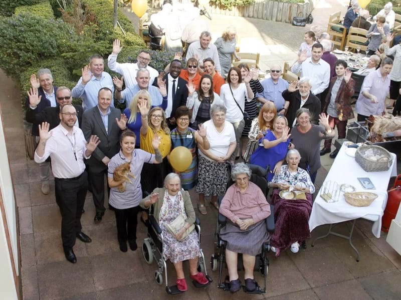 Manor Lodge - Assisted Living in Chelmsford, England photo 3