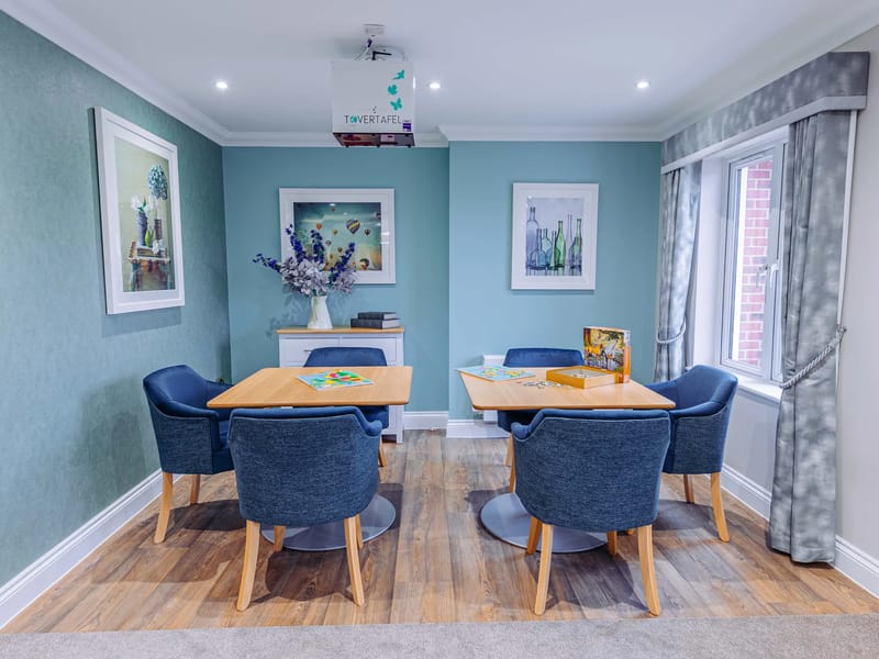 Rothsay Grange - Memory Care in Andover, England photo 2