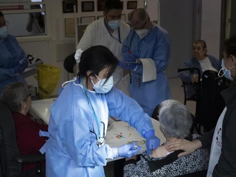 Centre Geriàtric Sant Pere - Hogar de Ancianos in Terrassa, Cataluña photo 2