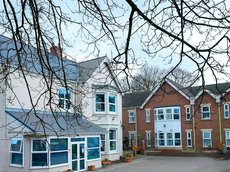 Denehurst Nursing Home - Nursing Home in Ferryhill, England photo 3