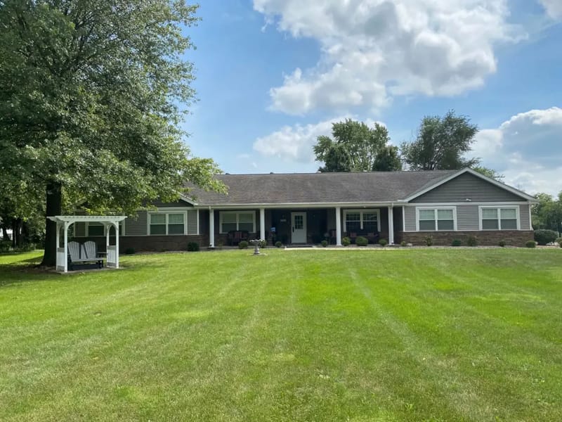 Arbor Rose Of Arcola - Assisted Living in Arcola, IL photo 2