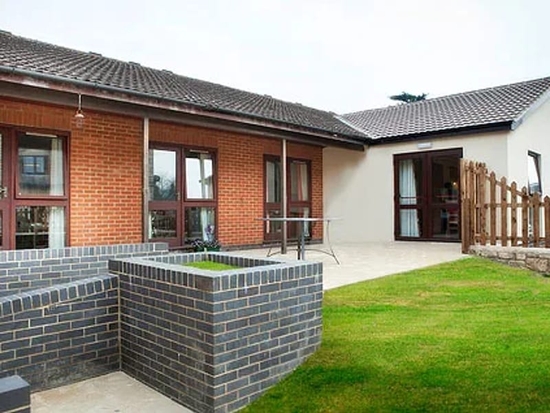 Cotswold House Care Home - Nursing Home in Stroud, England photo 1